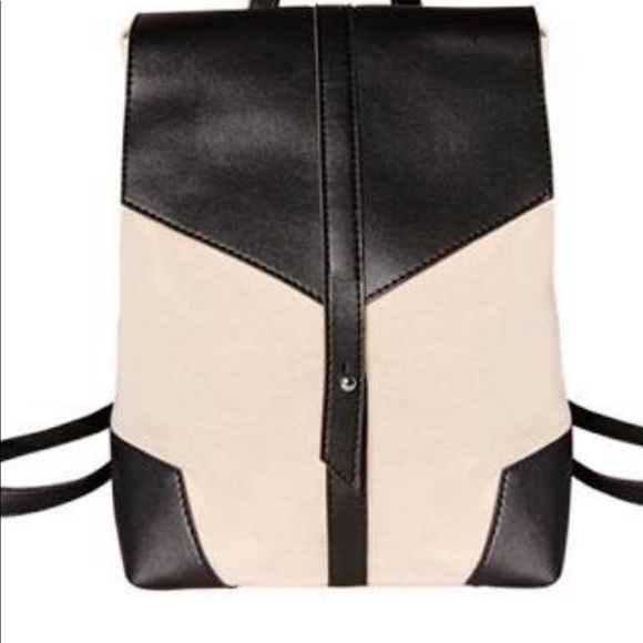 deux lux backpack